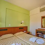 Lefkoniko Bay ホテル 3*