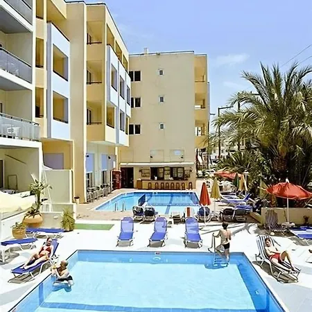 Lefkoniko Bay מלון 3*