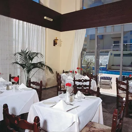 Lefkoniko Bay Hotel apartamentowy