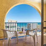 Szálloda Lefkoniko Bay 3*