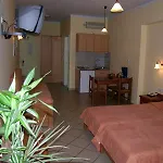 Lefkoniko Bay Szálloda 3*