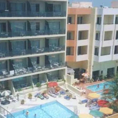 Lefkoniko Complex-beach And Bay Ретимно