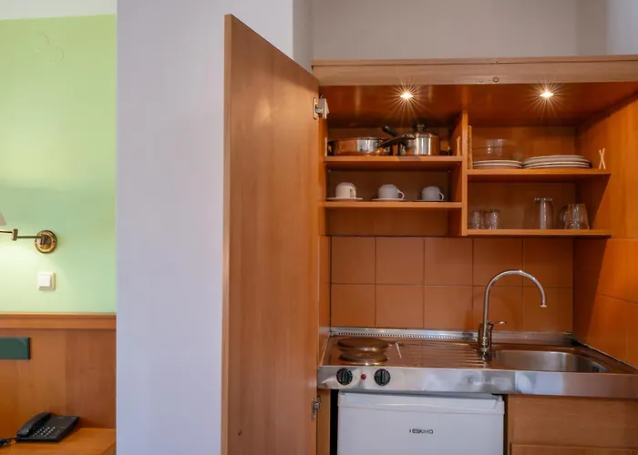 Hotel Lefkoniko Bay 3*