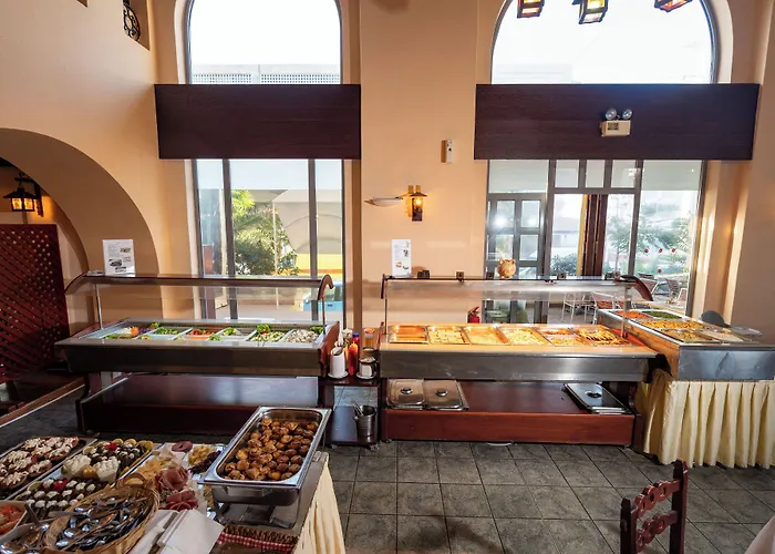 Lefkoniko Bay Hotel 3*